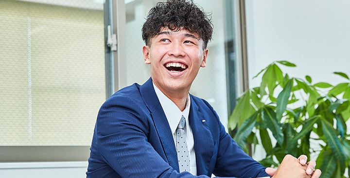 INTERVIEW06